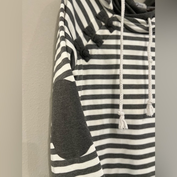 Double Hood Sweatshirt, 2XL - Picture 4 of 7